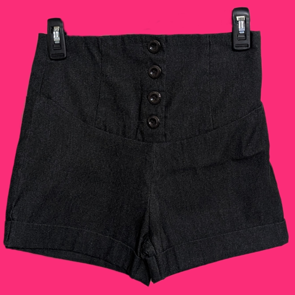 High-wasted Pin-up Style Shorts